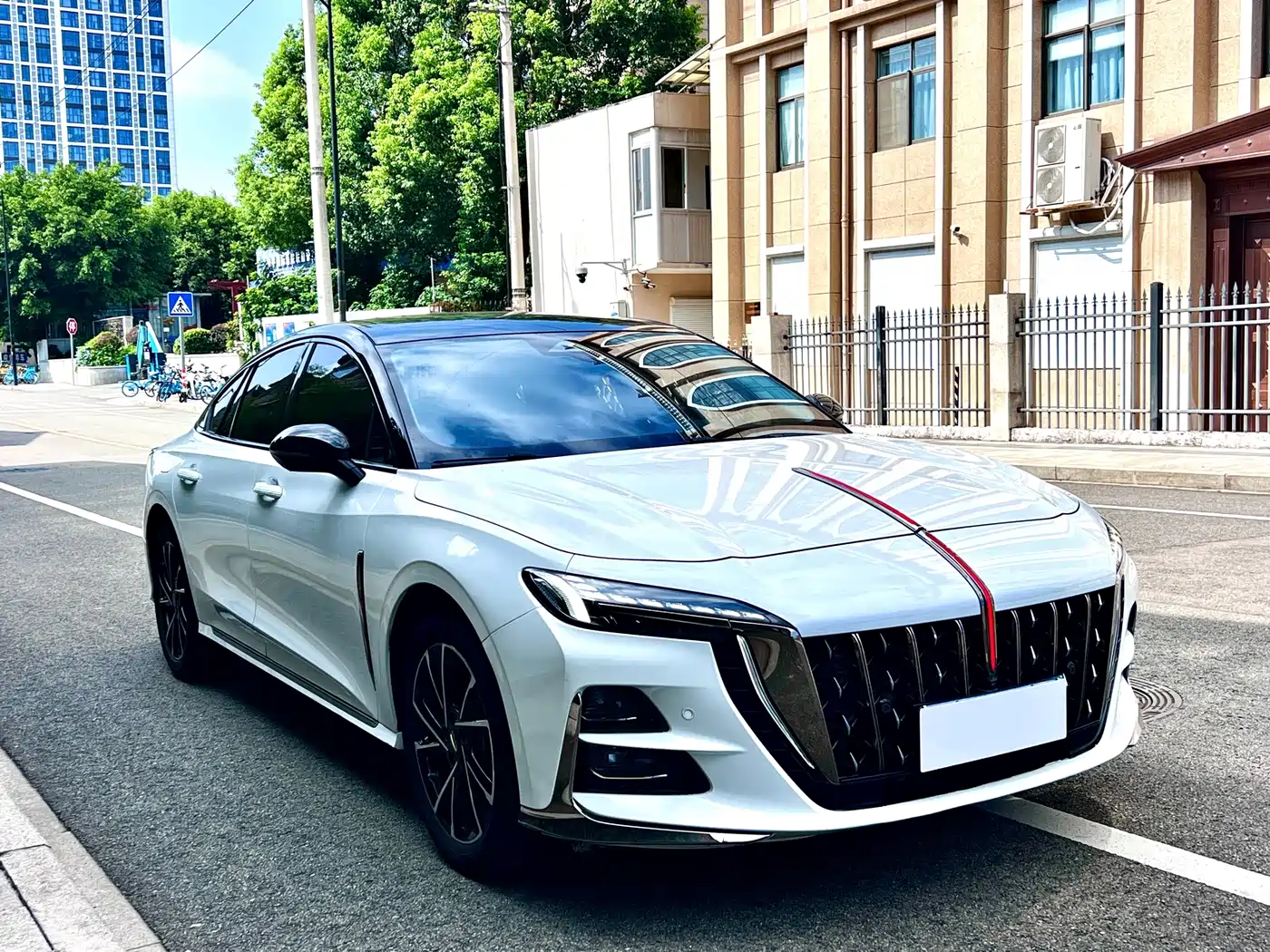 Hongqi H6 2024 2024 Model 2.0T Fashion Edition