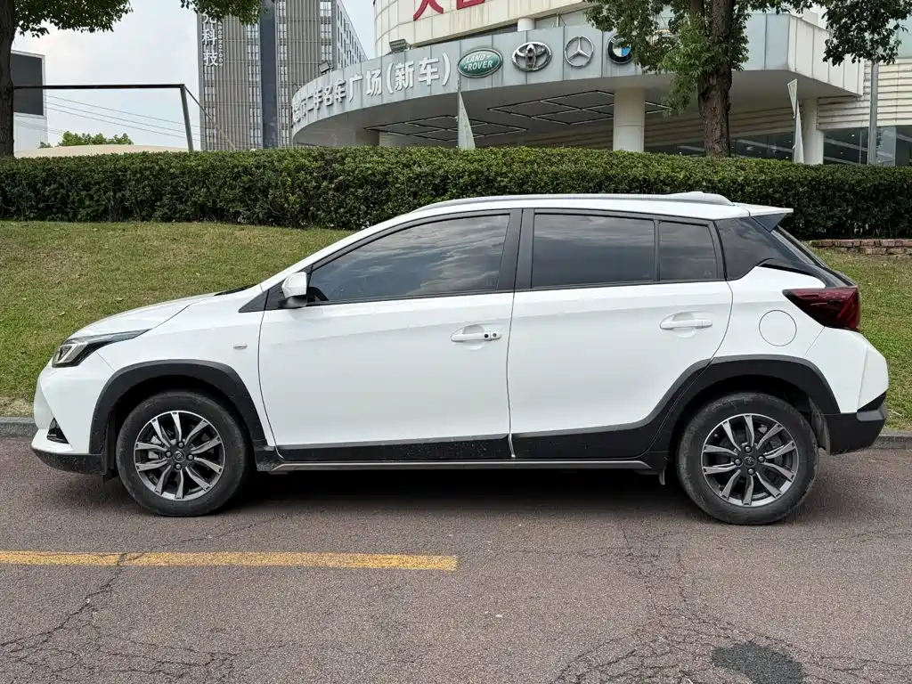 Toyota Yaris, миниатюра 3