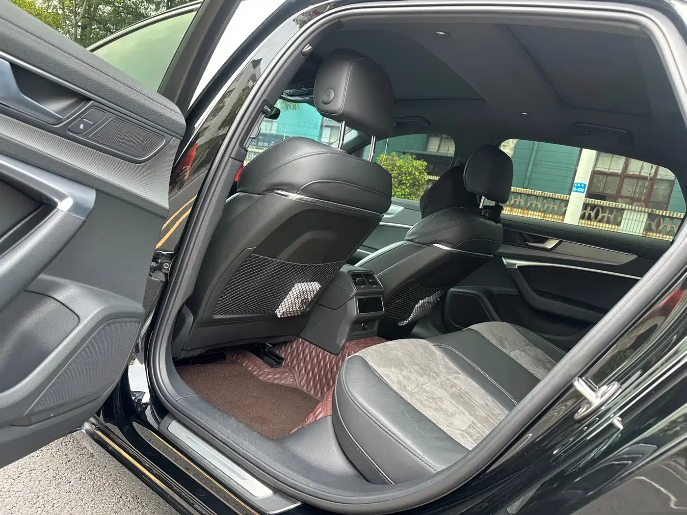 Audi A6L 2022 45 TFSI Premium Elegance фото 8