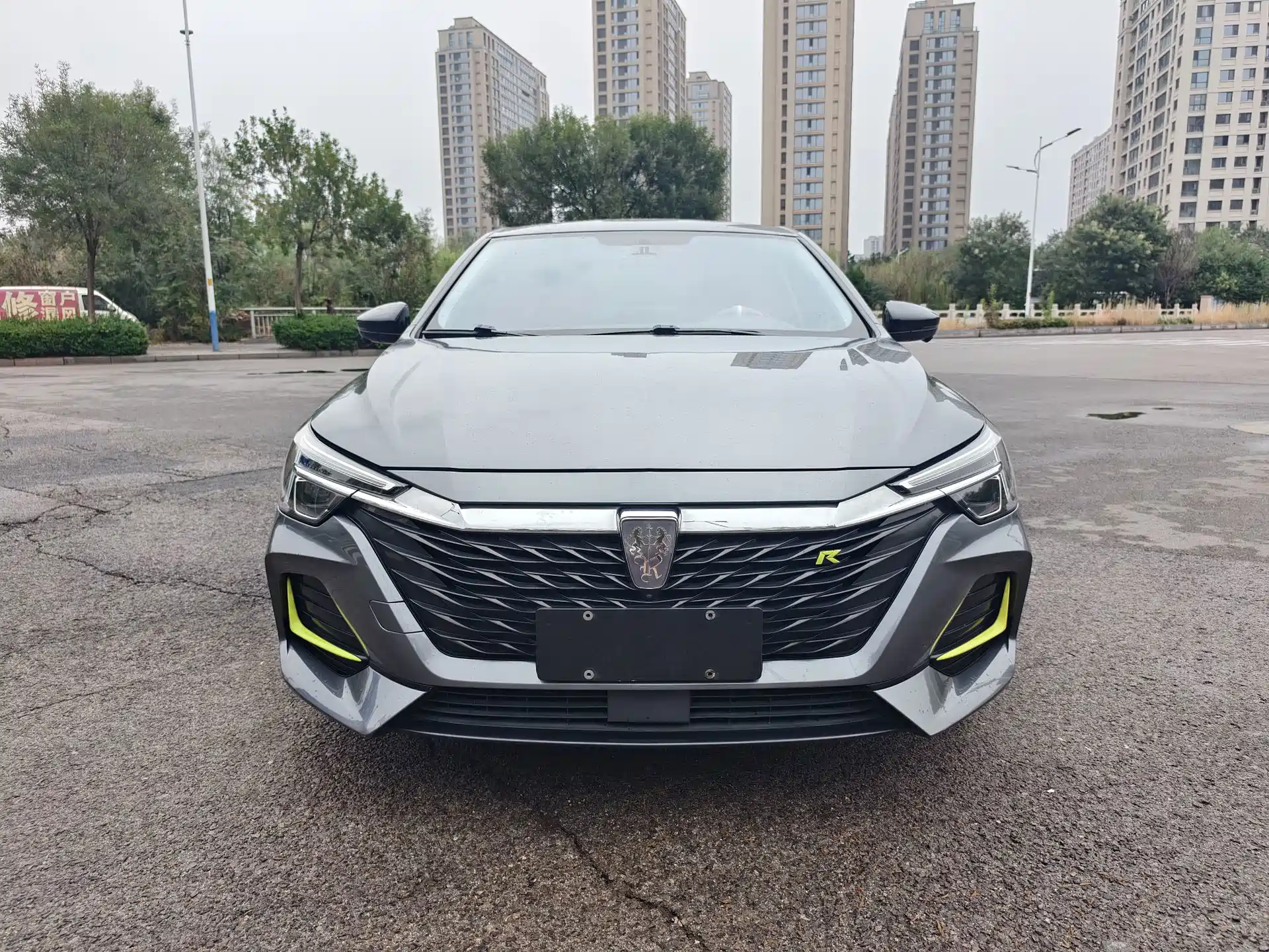 Фото 2 - Roewe i6 MAX EV