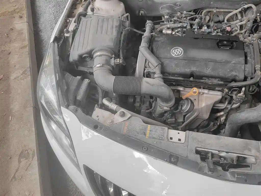 Buick Regal 2015 1.6T Elite Tech Edition фото 20