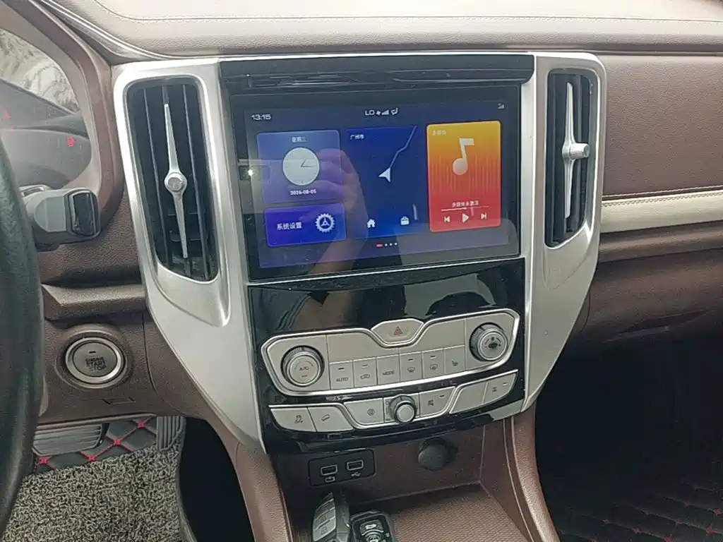 Great Wall Pao 2020 2019 2.0T Automatic Gasoline 4WD Premium Edition GW4C20B