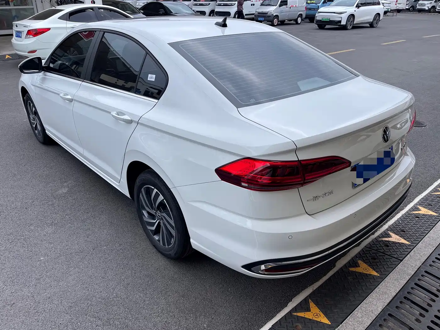 Volkswagen Bora 2026 200TSI DSG Navigation Edition фото 12
