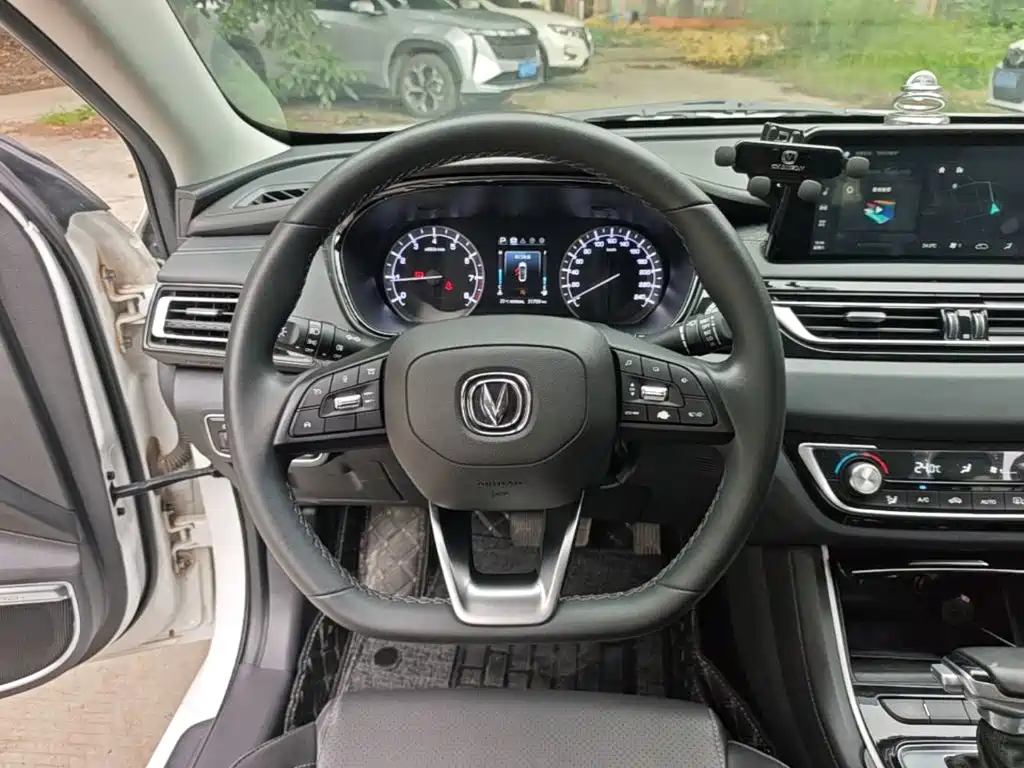 Changan Ruicheng CC 2022 2022 Blue Whale Edition 1.5T DCT Elite