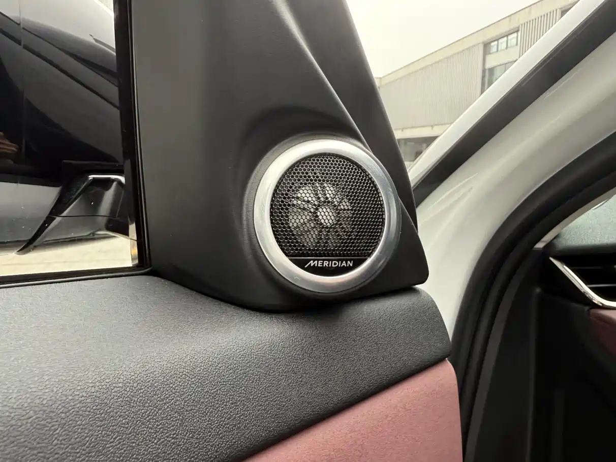 LAND ROVER RANGE ROVER AURORA