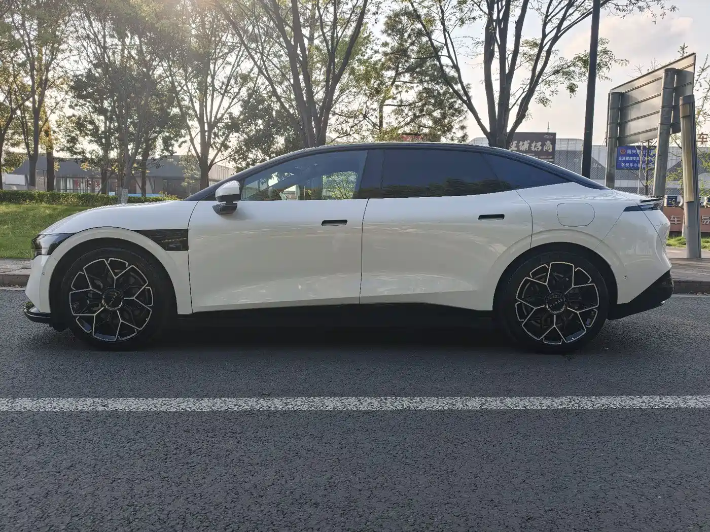 ZEEKR EXTREME KRYPTON 007