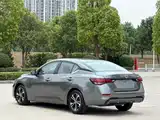 Фото 5 - Nissan Sylphy