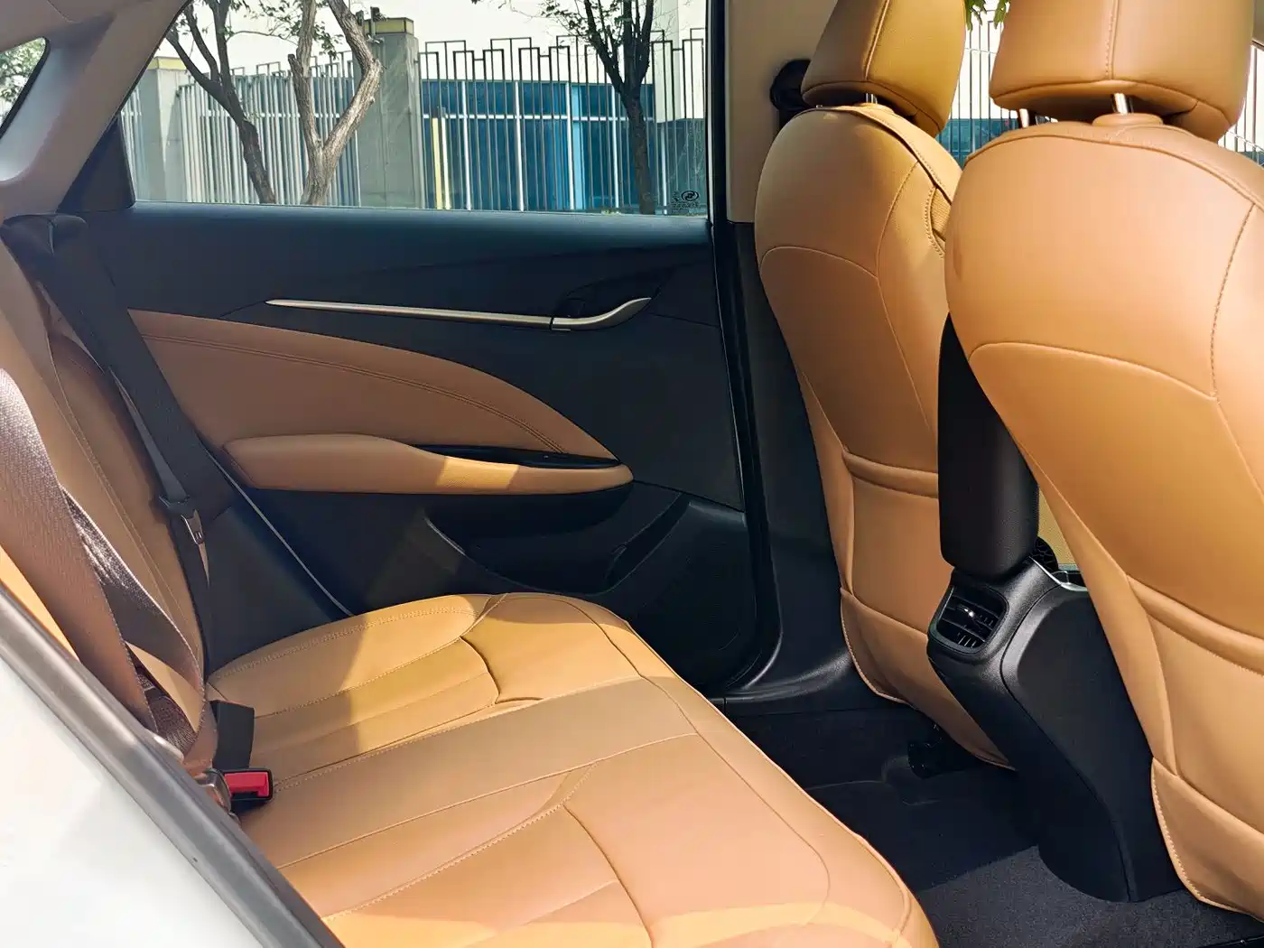 Photo 9 - Buick Excelle