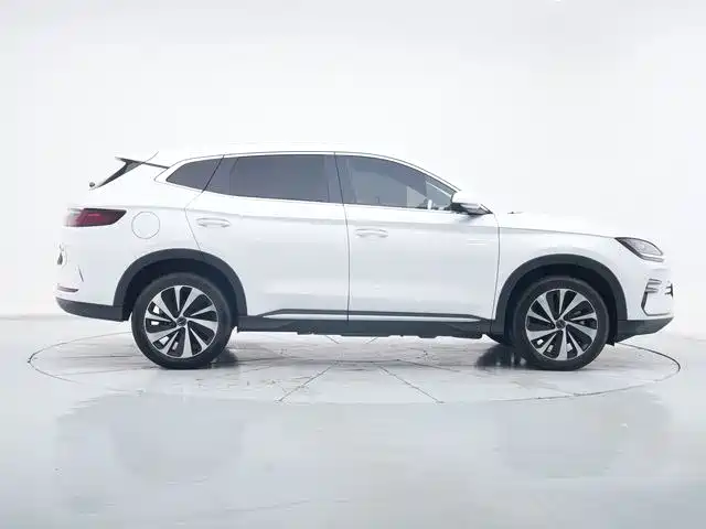 BYD Song PLUS PHEV 2023 Champion Edition DM-i 150KM Flagship PLUS фото 5