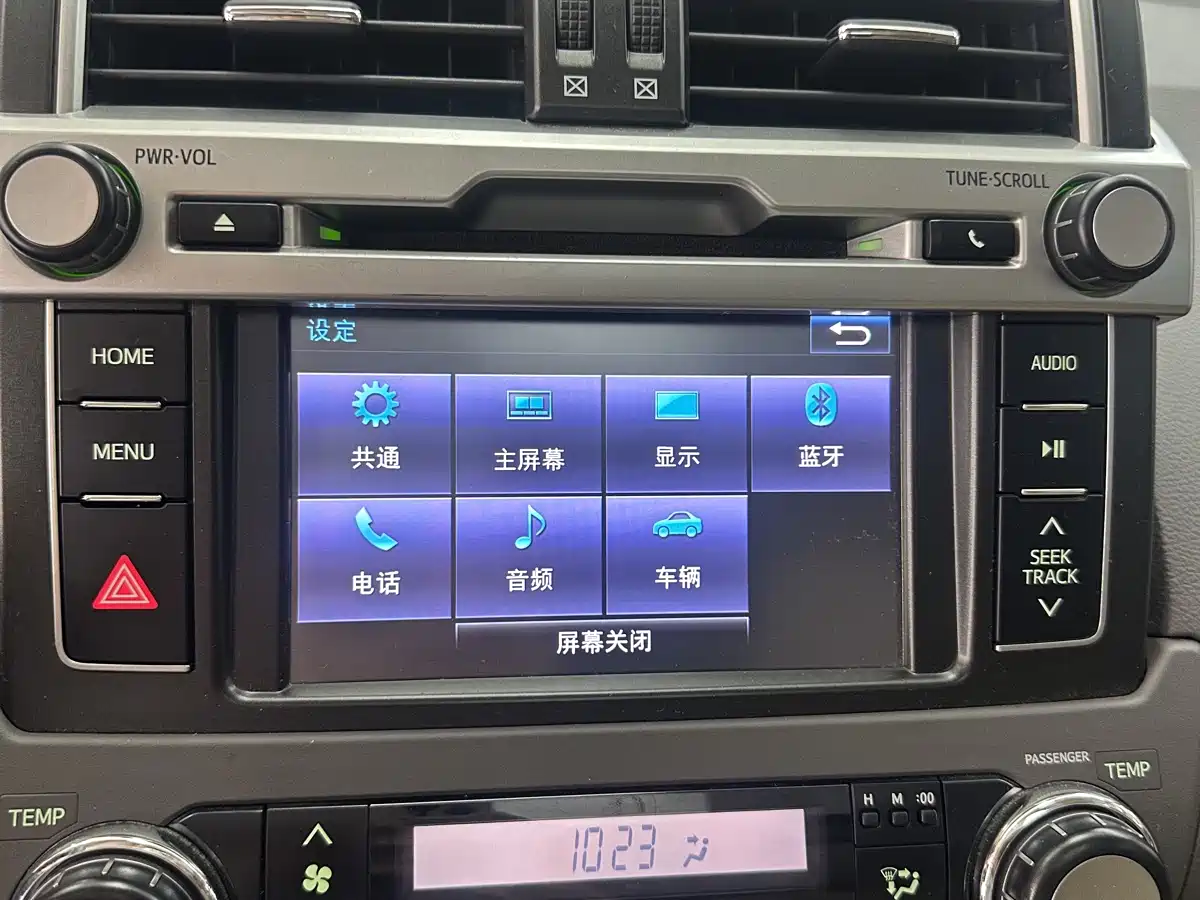 Toyota Prado 2016 2.7L Auto Standard Edition фото 19