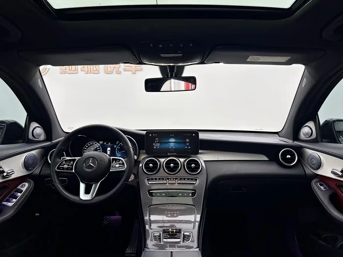 Mercedes-Benz GLC Coupe 2020 GLC 260 4MATIC Coupe SUV фото 10