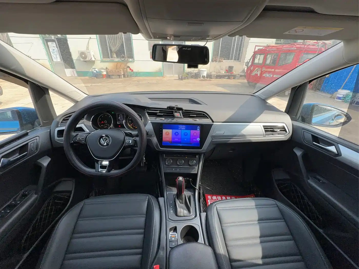 Volkswagen Touran 2021 Touran L 280TSI DSG Trend Edition 7-seater фото 9