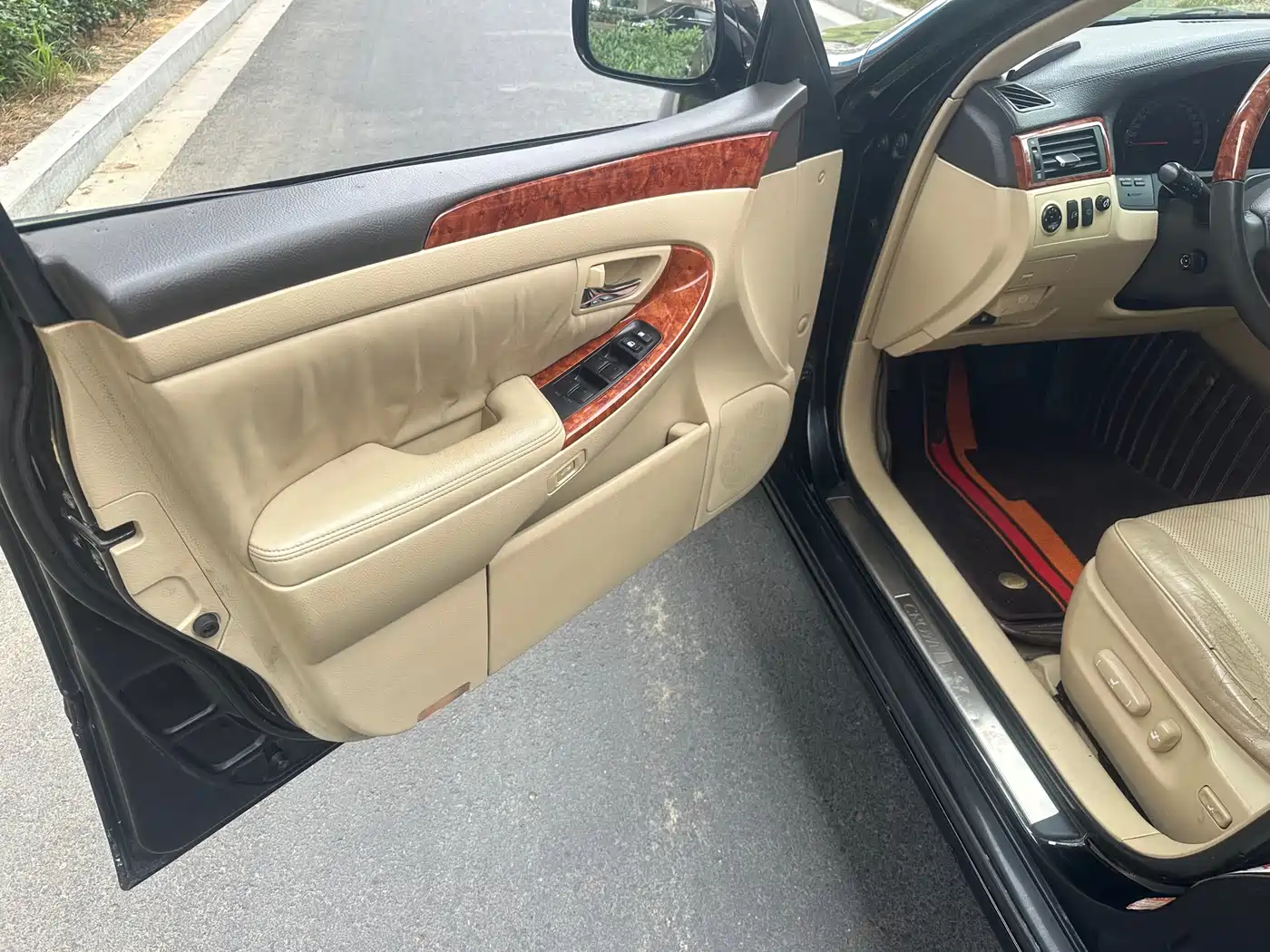 Toyota Crown 2008 2.5L 5th Anniversary Edition фото 8