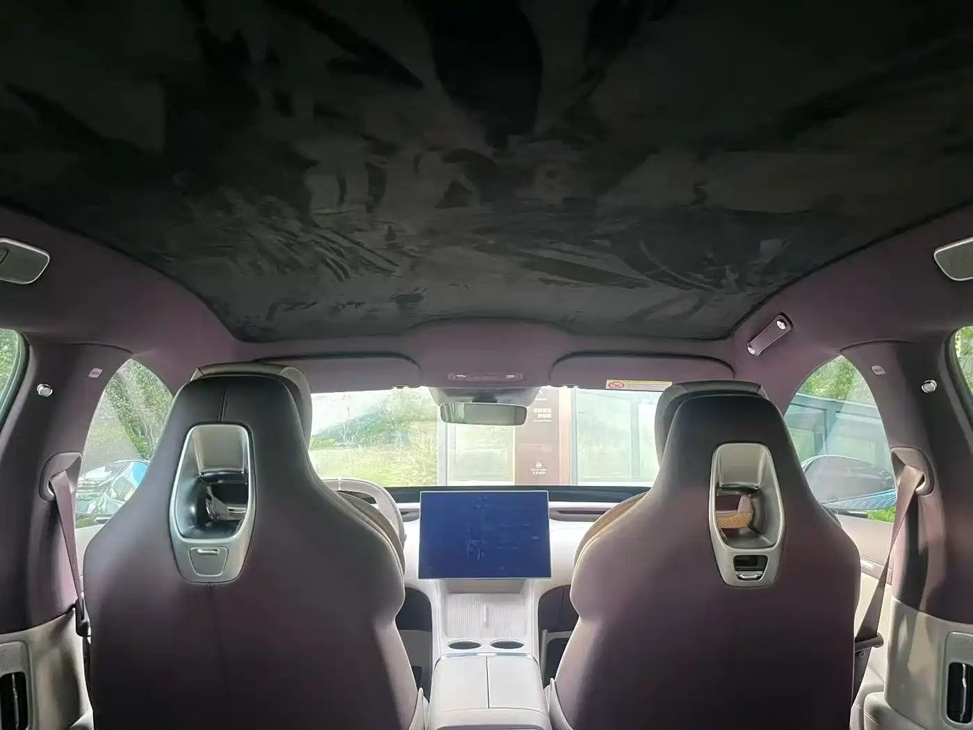 Xiaomi Auto Xiaomi YU7 2025 Extended Range RWD Edition фото 7