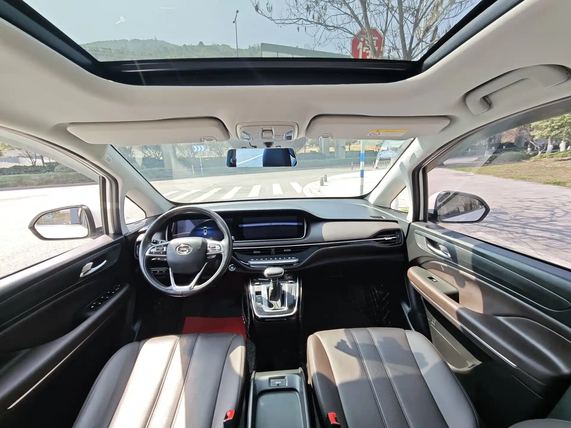 Фото 13 - GAC Trumpchi Trumpchi M6