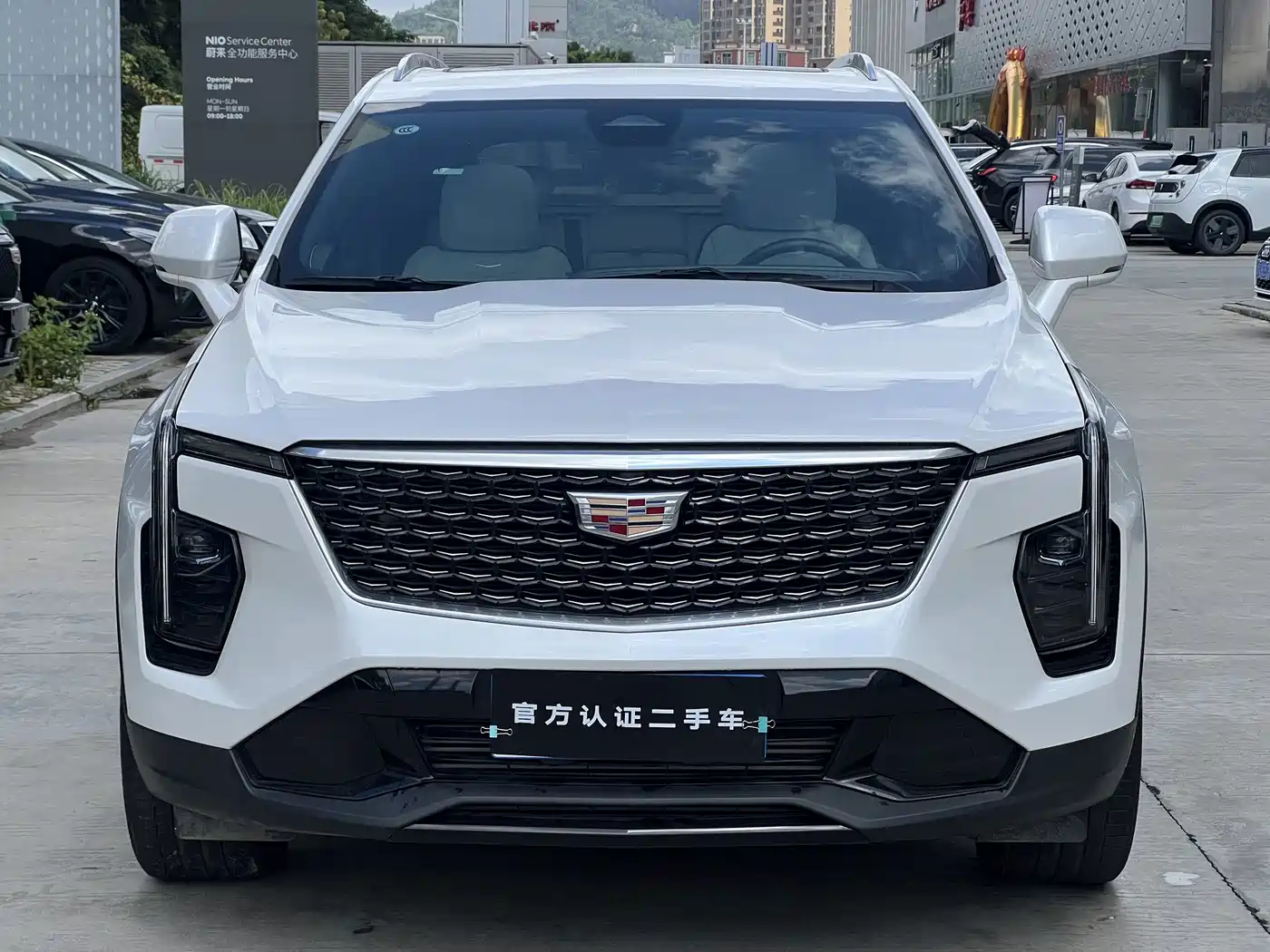 2025 Cadillac XT4