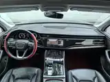 Photo 7 - Audi Q7