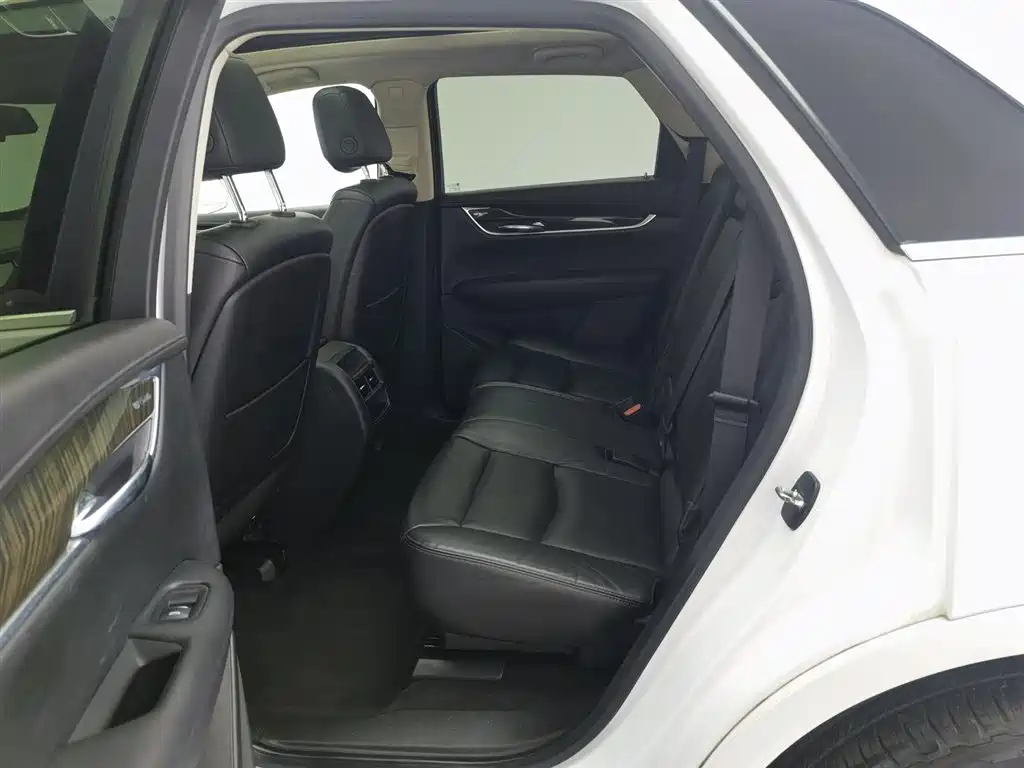 Cadillac XT5 2018 25T Luxury фото 15