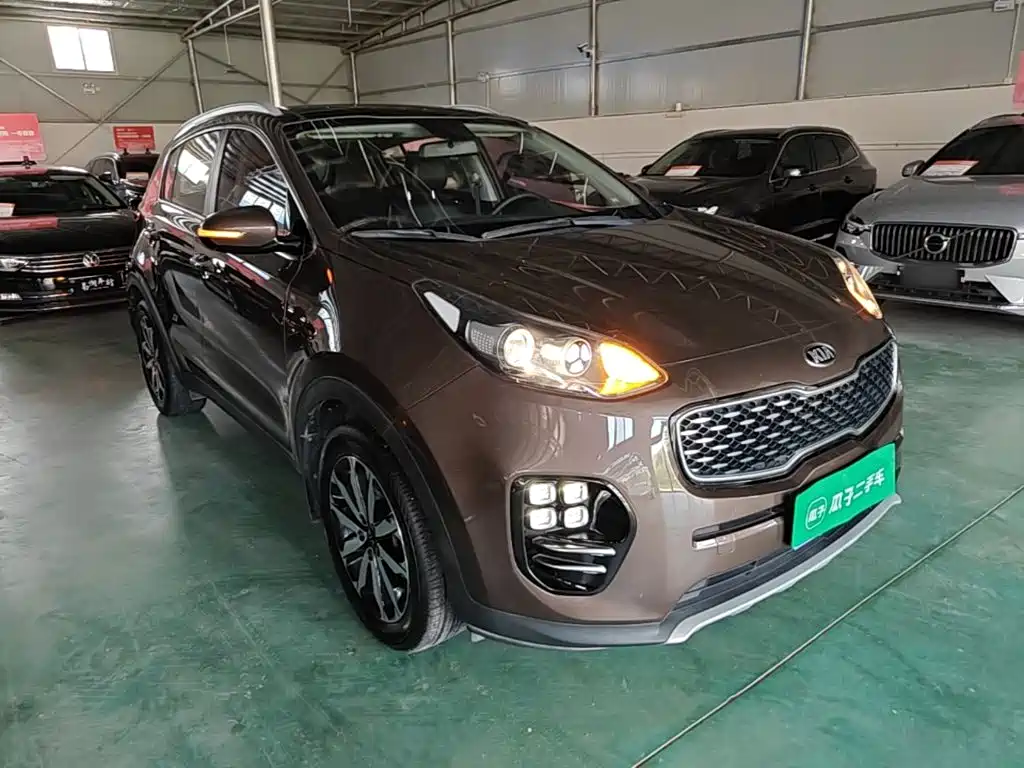 Kia KX5 2018 2017 1.6T Automatic 2WD 15th Anniversary Special DLX