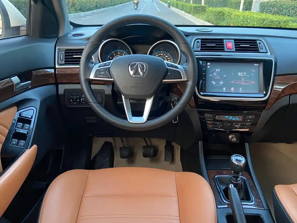 BAIC Weiwang S50 2016 2016 1.5T Manual Joy Elite