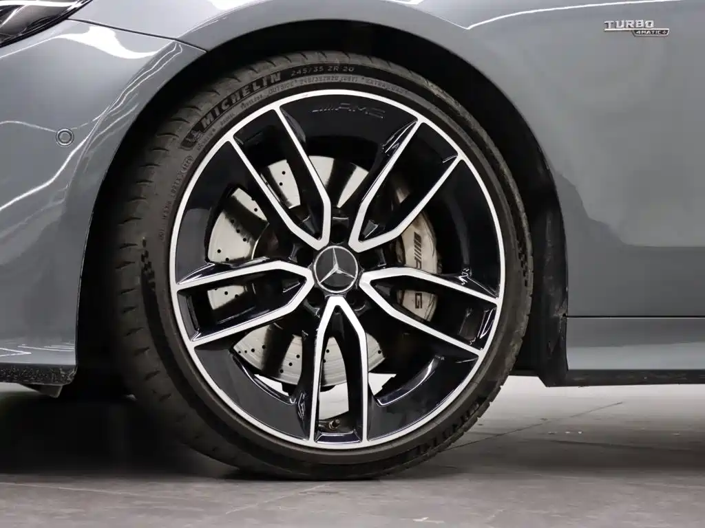Mercedes-Benz E-Class, миниатюра 25