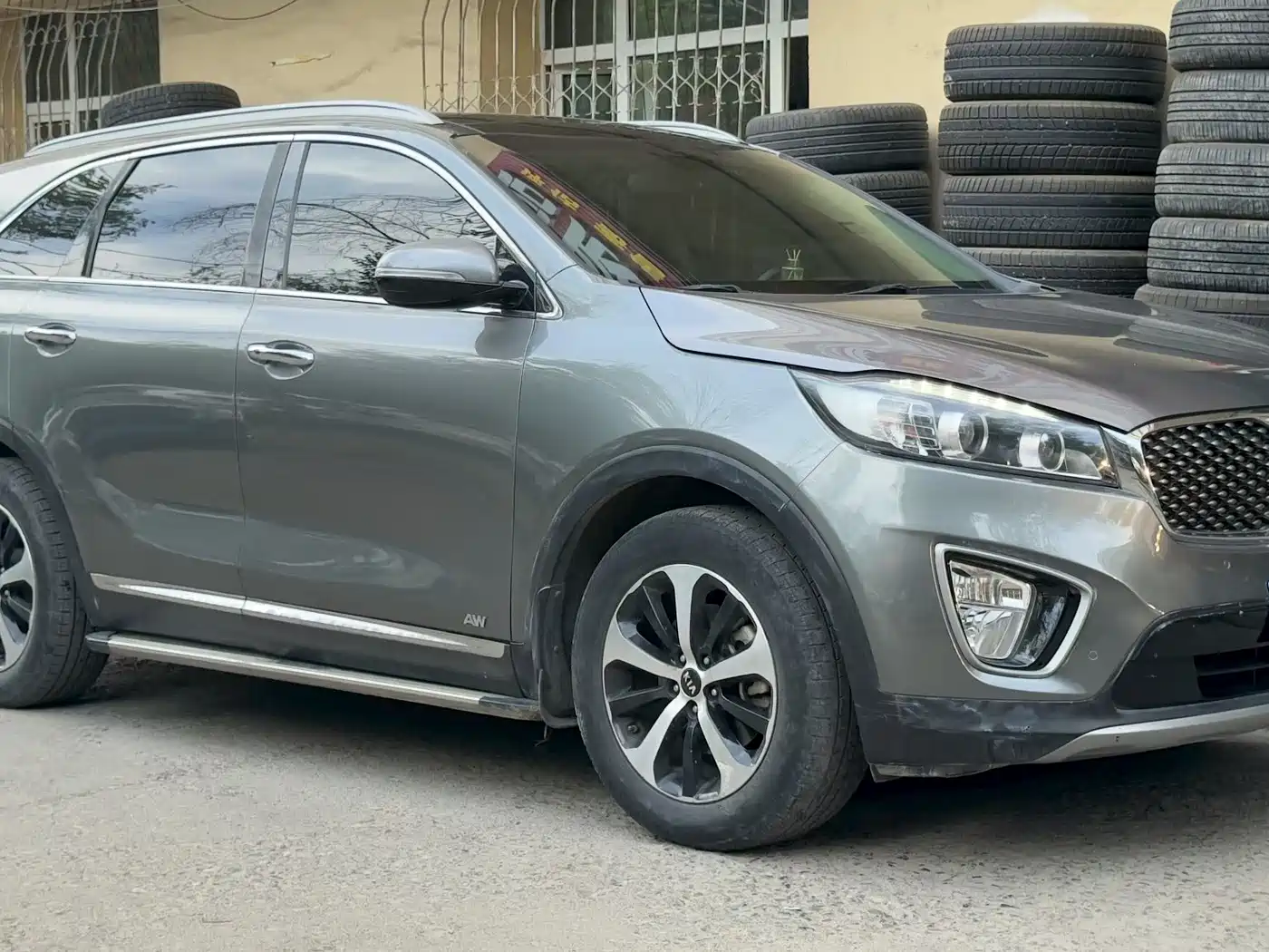 Kia Sorento 2015 2015 Sorento L 2.4L Gasoline 4WD Elite 7-seater China IV