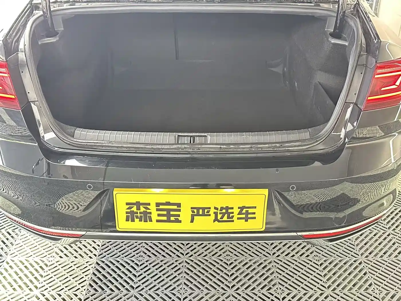 Volkswagen Magotan 2020 280TSI DSG Comfort фото 7