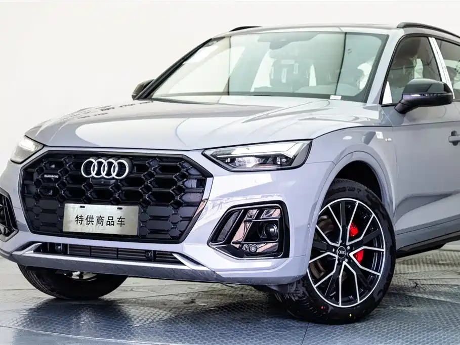 Audi Q5L 2025 Model Year Facelift 45th Anniversary Edition 45 TFSI Luxury Dynamic фото 21