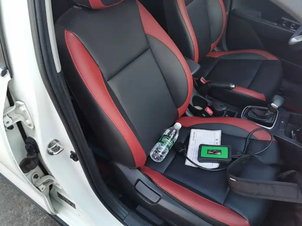 Kia KX CROSS 2018 2017 1.4L AT GLS