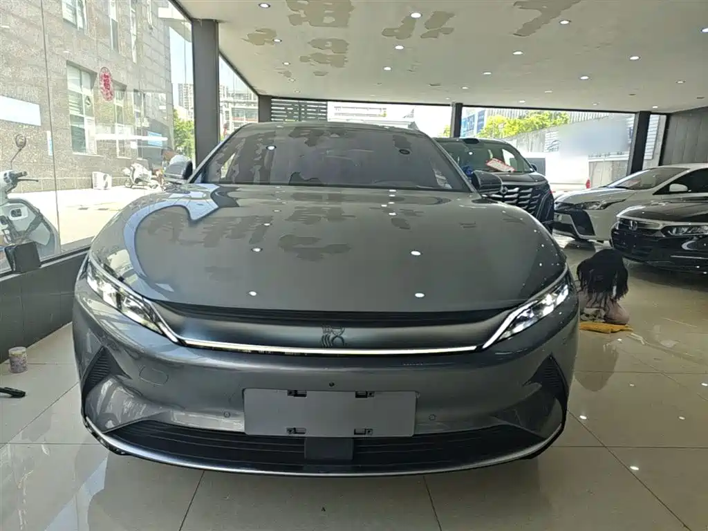 BYD Han 2020 EV Extended Range Premium фото 3