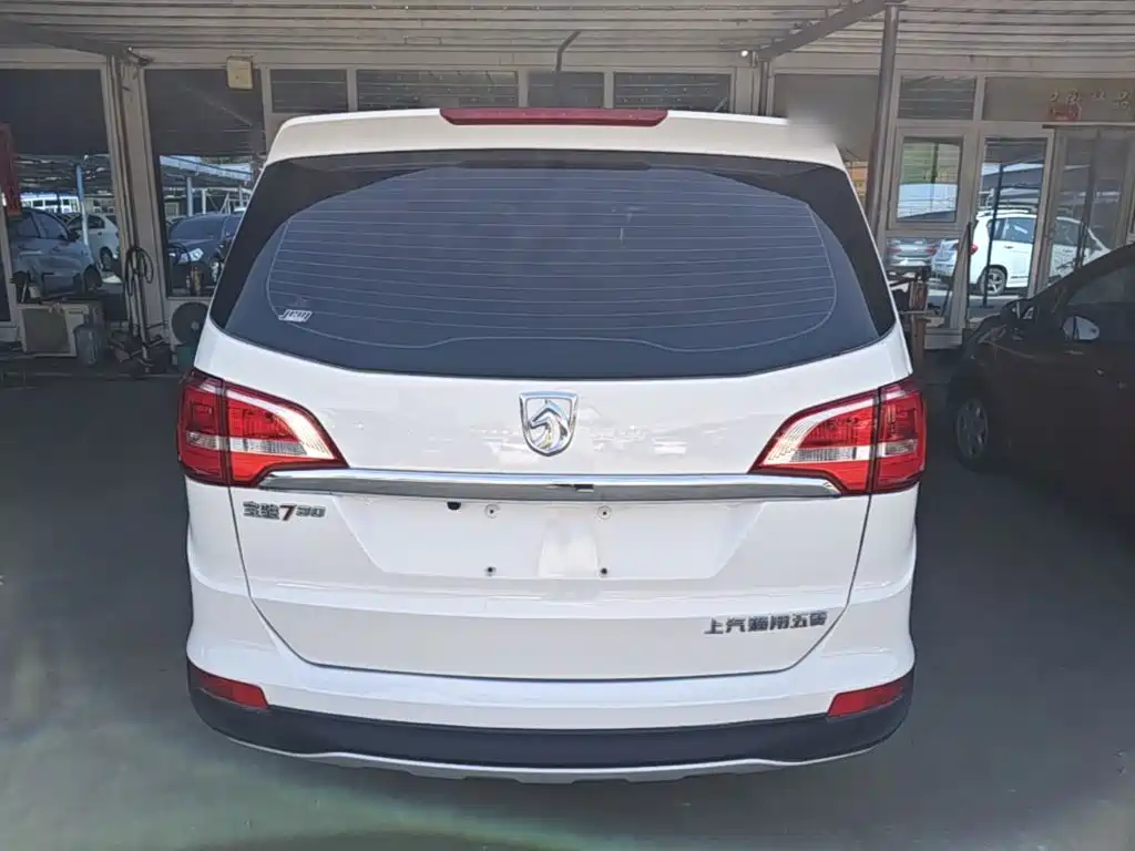Baojun 730 2022 2019 1.5L Manual Value Edition 7-Seater China VI