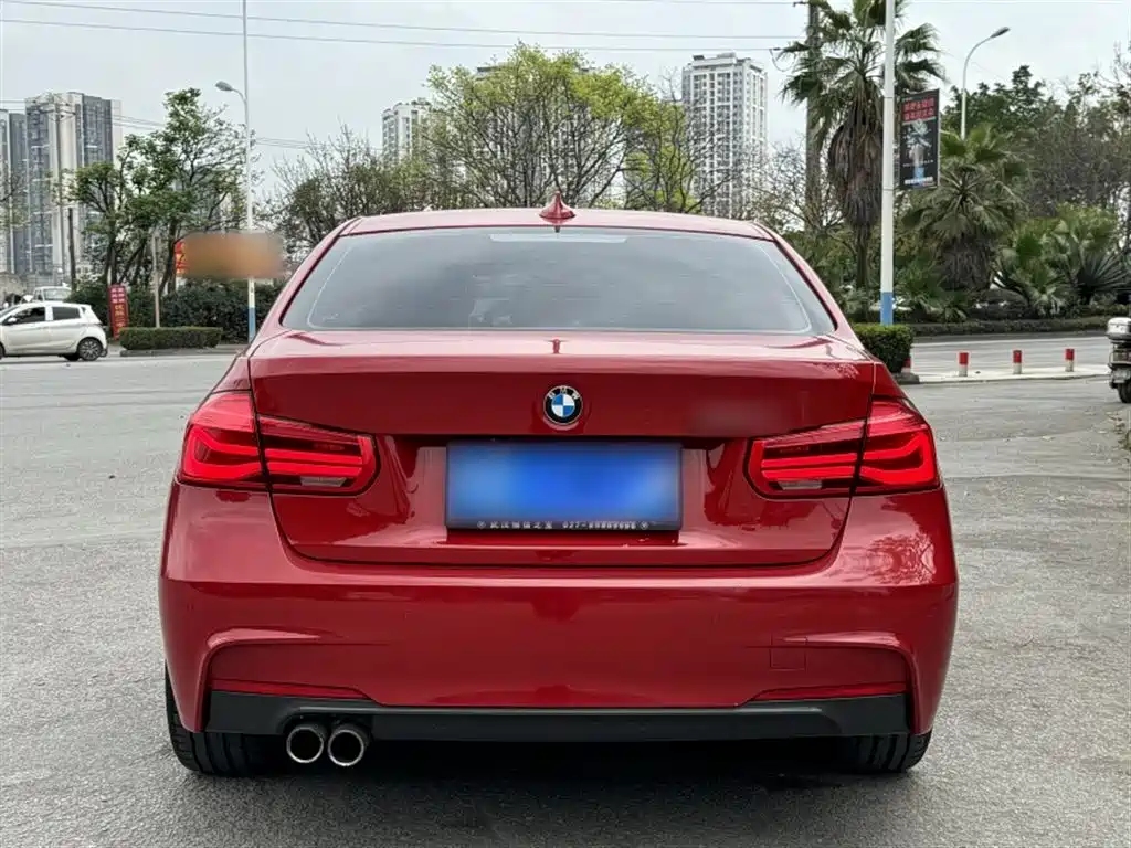 BMW 3 Series 2017 320i M Sport фото 6