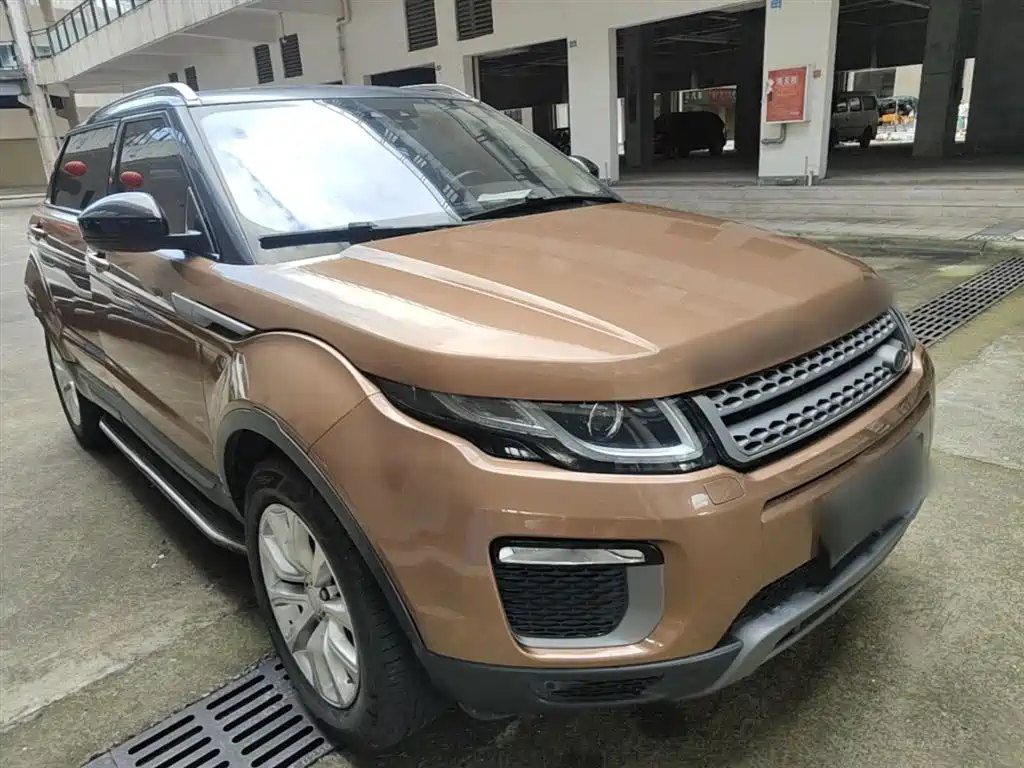 Land Rover Range Rover Evoque 2017 2.0T PURE Style Edition фото 4
