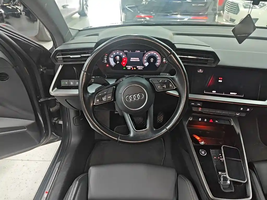 Photo 11 - Audi A3