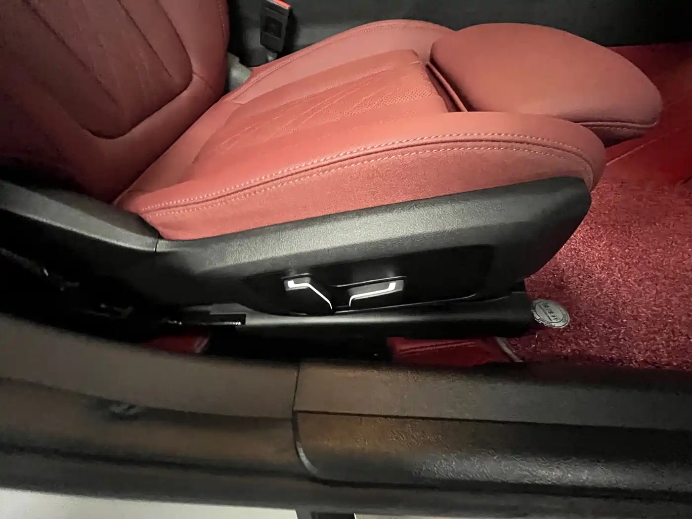 BMW 3 Series 2024 325Li M Sport Package фото 18