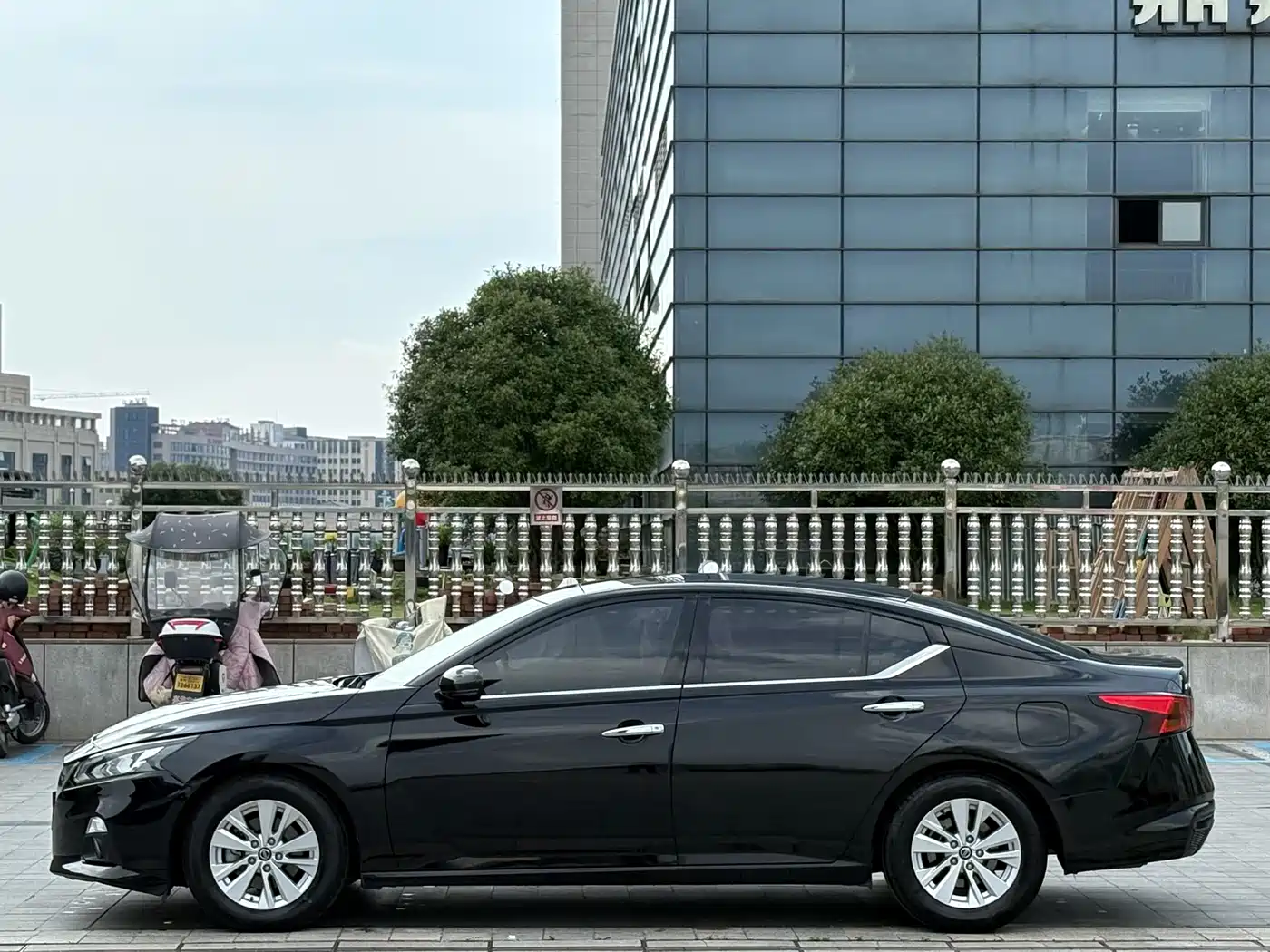Nissan Teana 2019 2.0L XL Comfort Edition фото 3