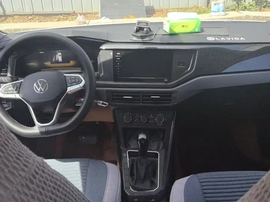Volkswagen Lavida 2026 2025 New Edge 1.5L Outstanding New Ease