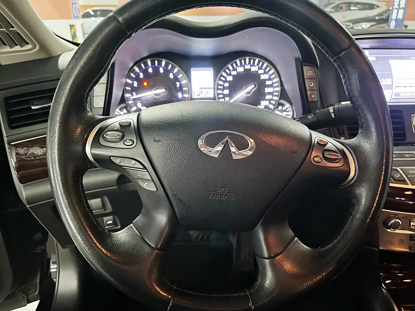 Infiniti Q70 2013 Q70L 2.5L Premium фото 12