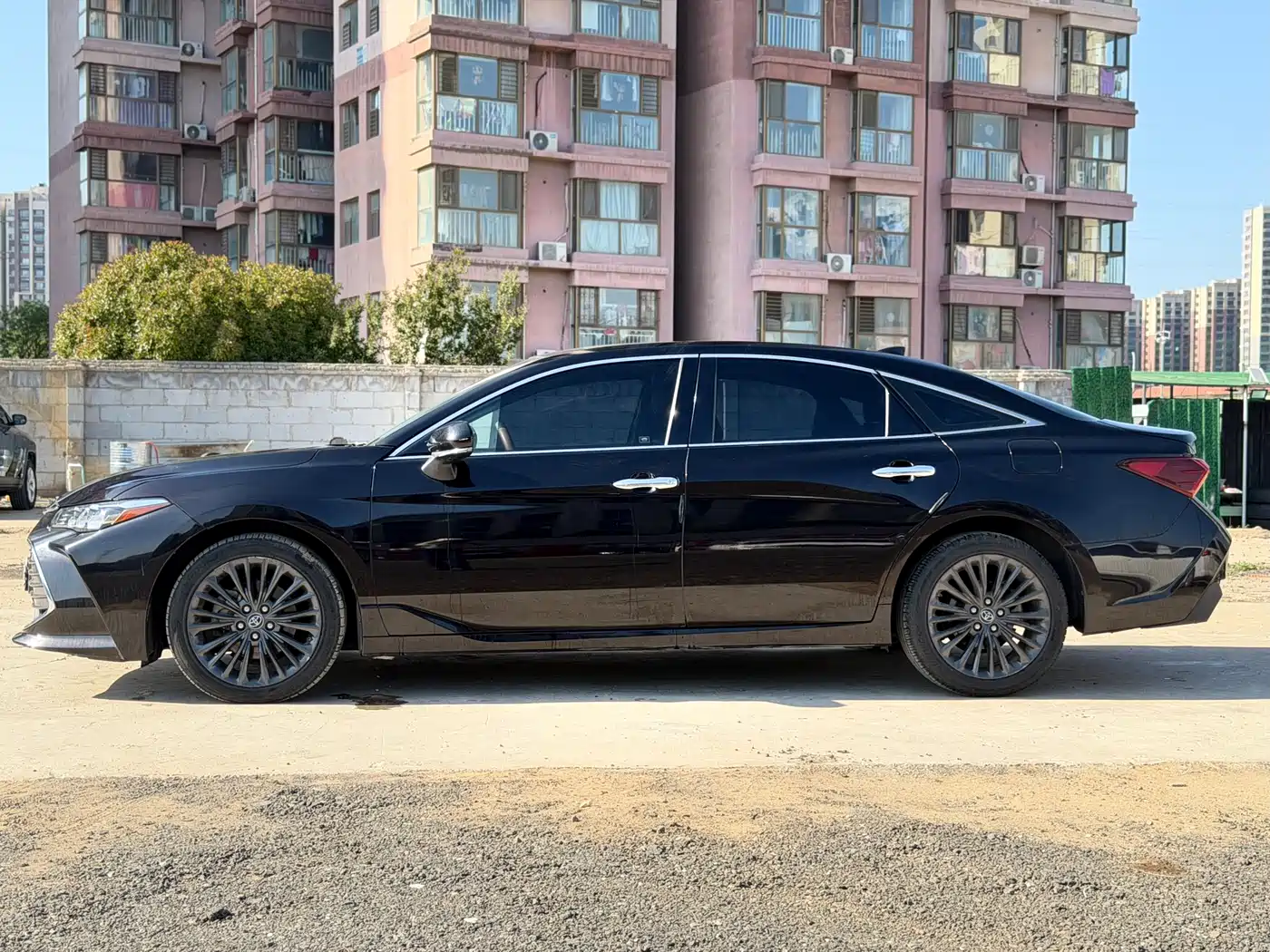 Toyota Avalon 2019 2.0L XLE Premium Edition (China VI) фото 2