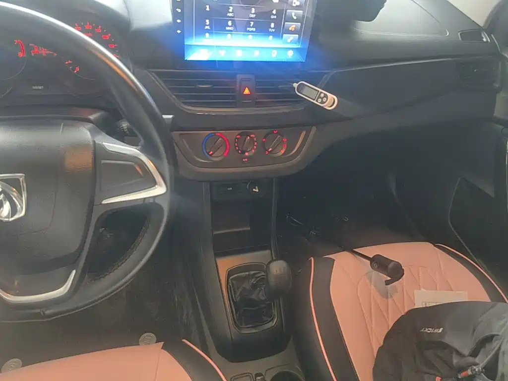 Baojun 310 2020 2020 1.2L Manual Comfort Edition