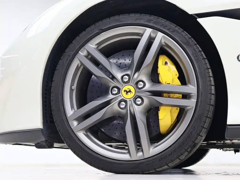 Ferrari Portofino 2019 2018 Model 3.9T
