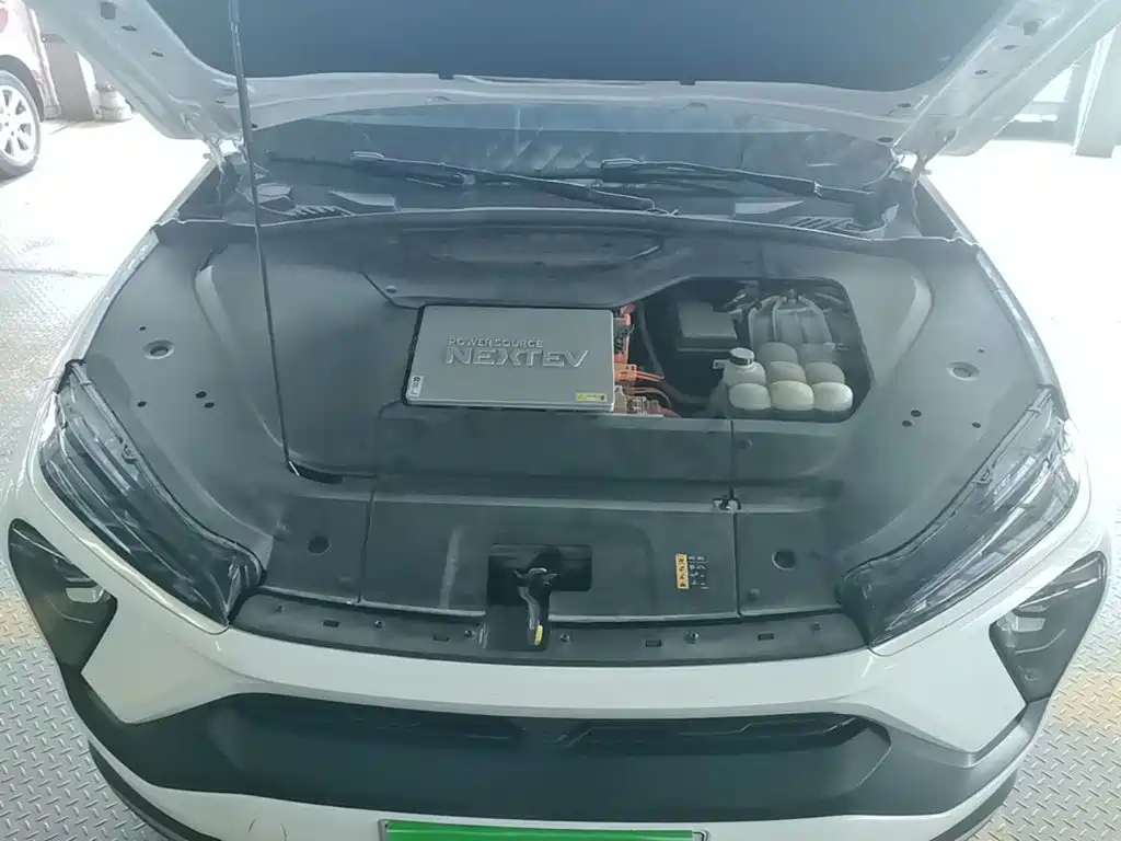 Фото 20 - NIO EC6
