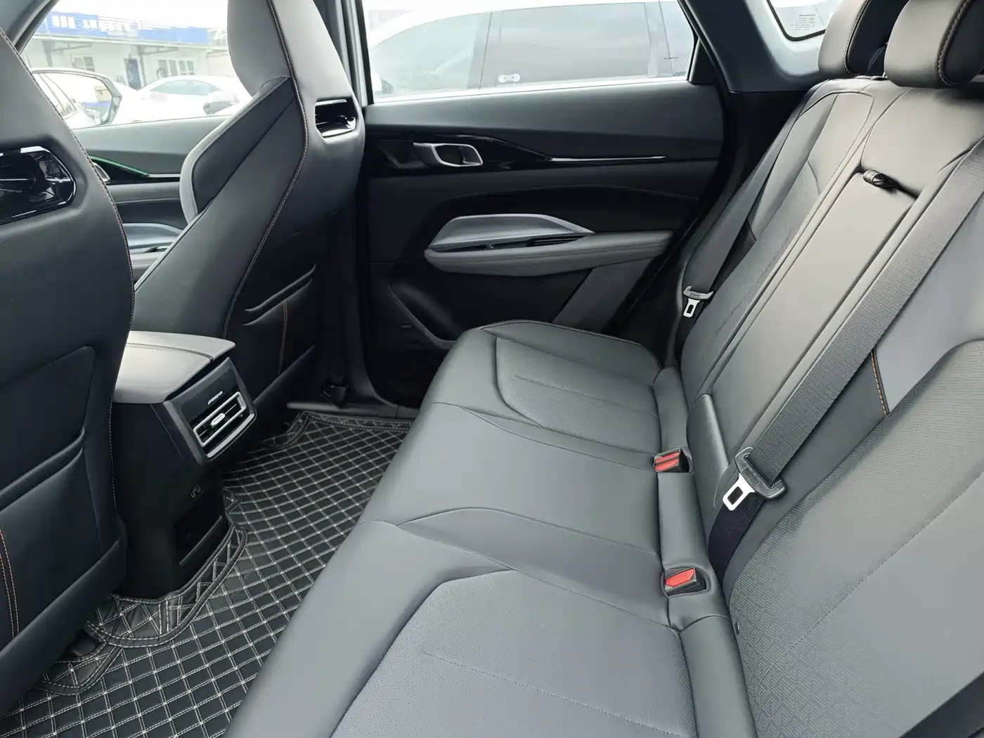 Changan Oshan Z6 EV 2023 2023 Smart Electric iDD 150KM Flagship
