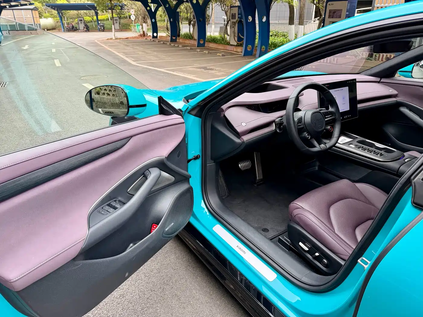 XIAOMI CAR XIAOMI SU7