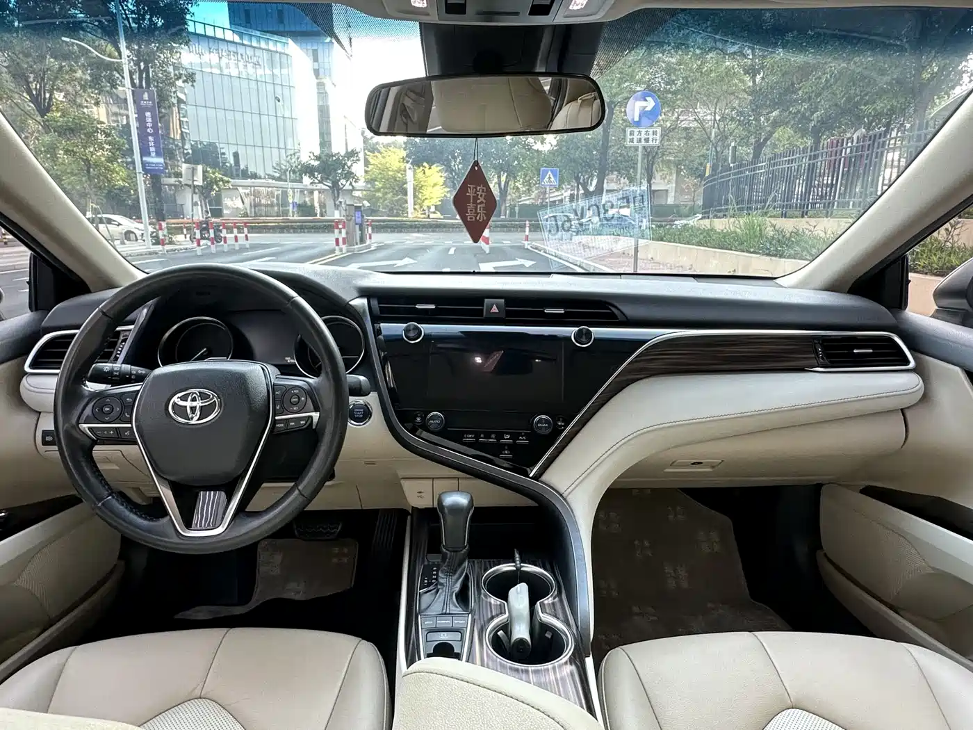 Toyota Camry 2019 2.5G Luxury (China V) фото 12