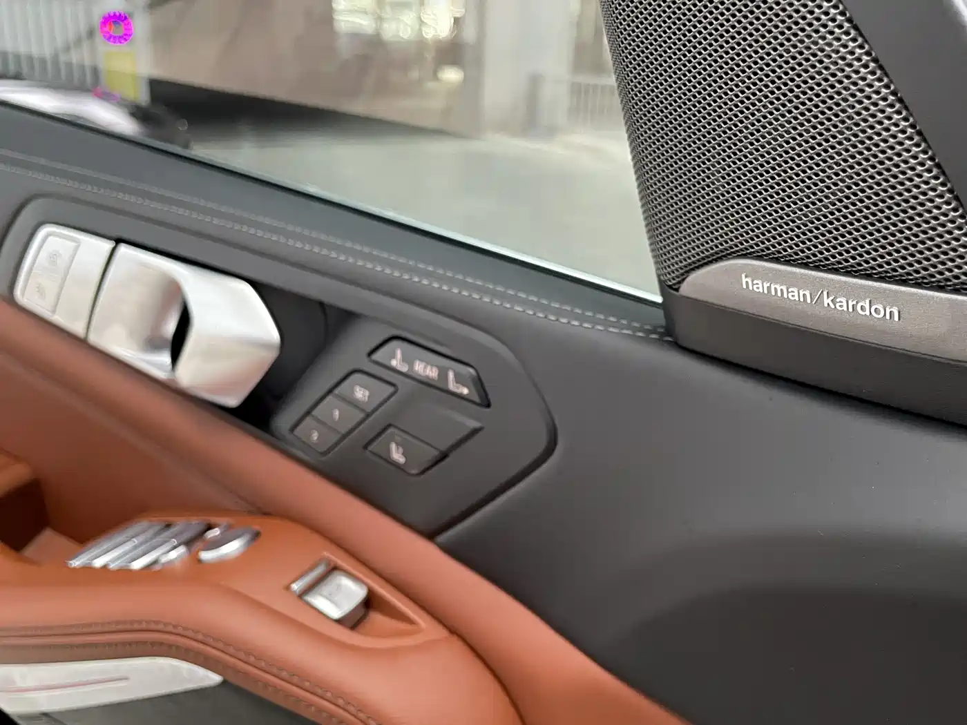 BMW X7 2022 xDrive40i Exclusive M Sport Package фото 15