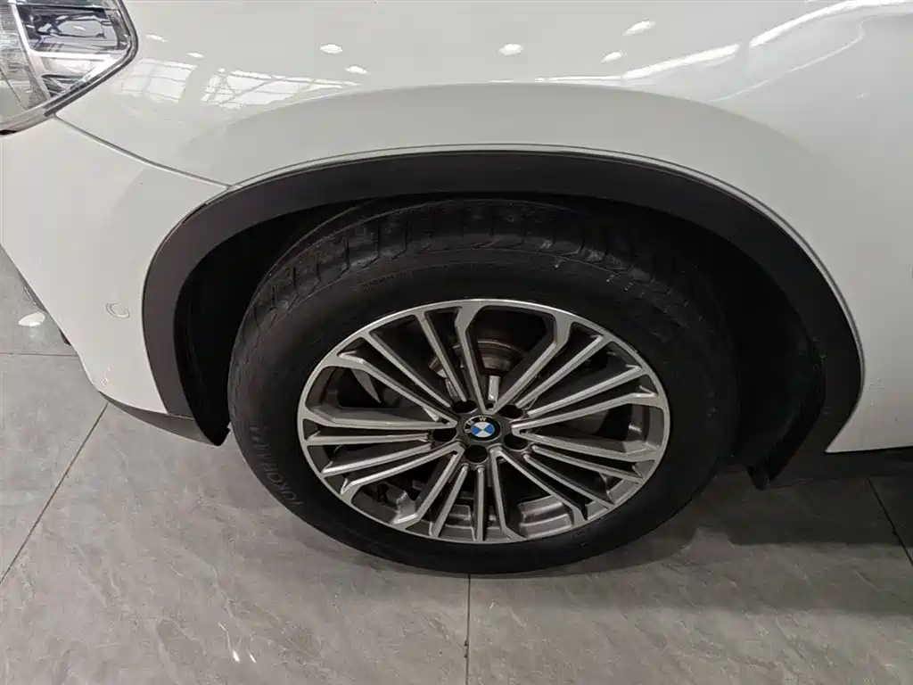 BMW X3 2018 xDrive28i Luxury Package China VI фото 23