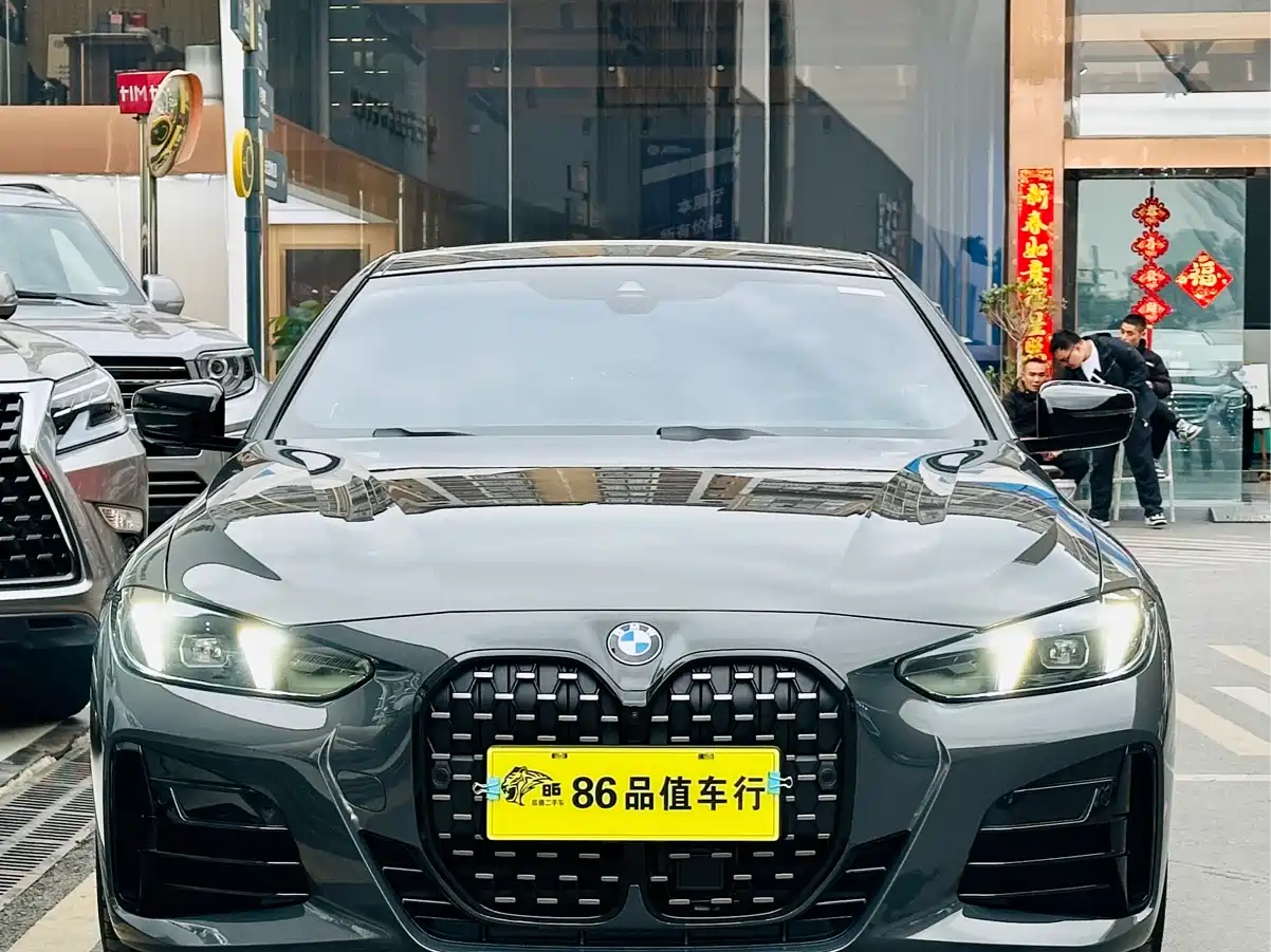 BMW 4-SERIES