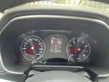 Фото 9 - Roewe RX5