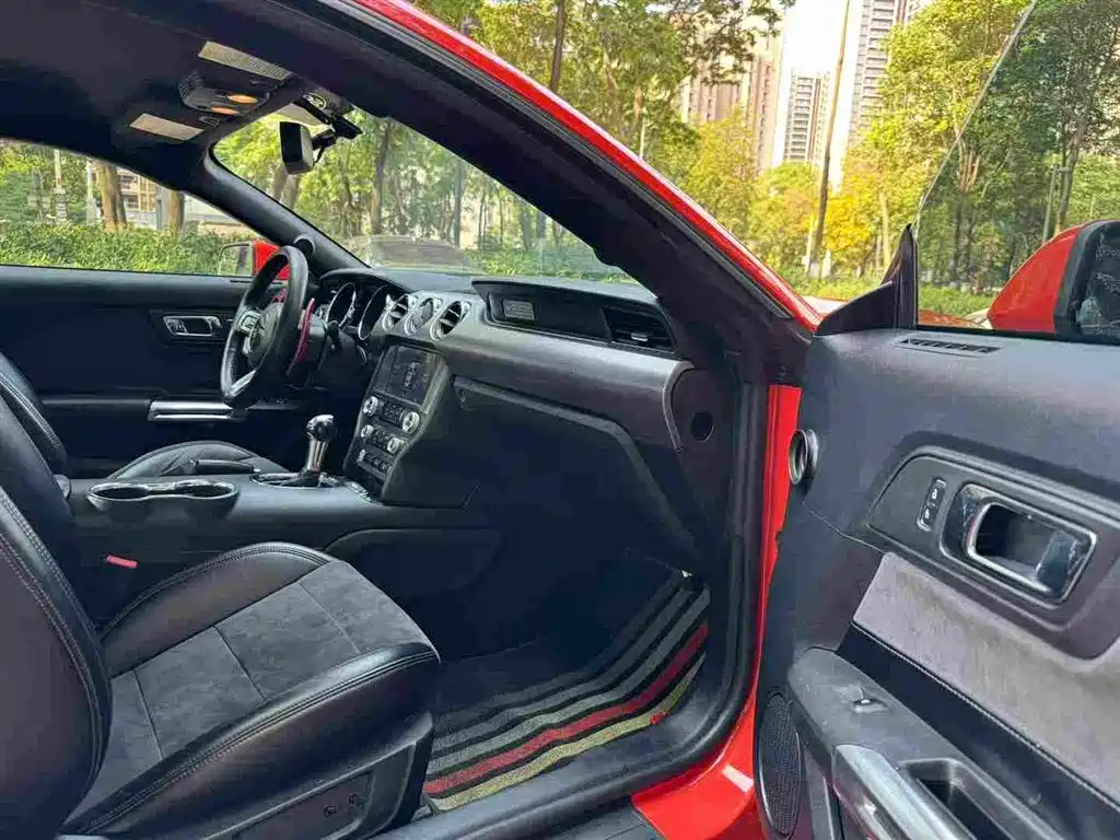 Ford Mustang 2015 2015 2.3T Performance Edition